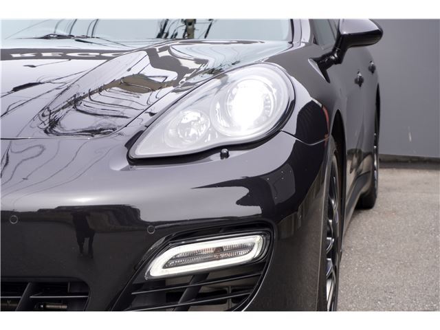 2013 Porsche PANAMERA 缩略图 28
