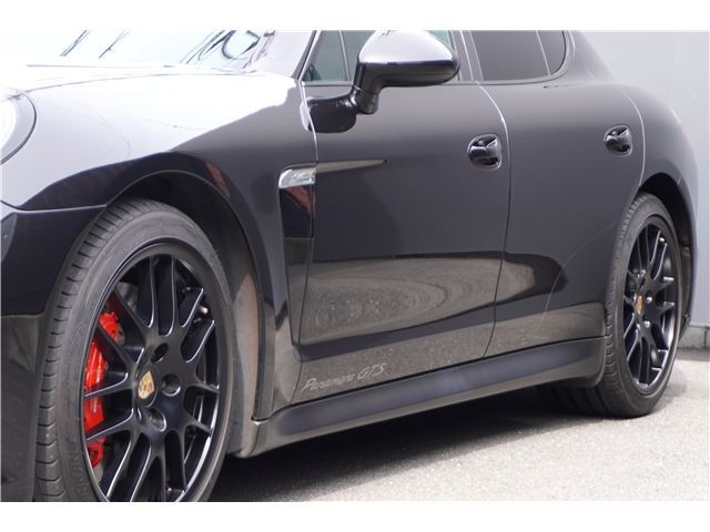 2013 Porsche PANAMERA 缩略图 40