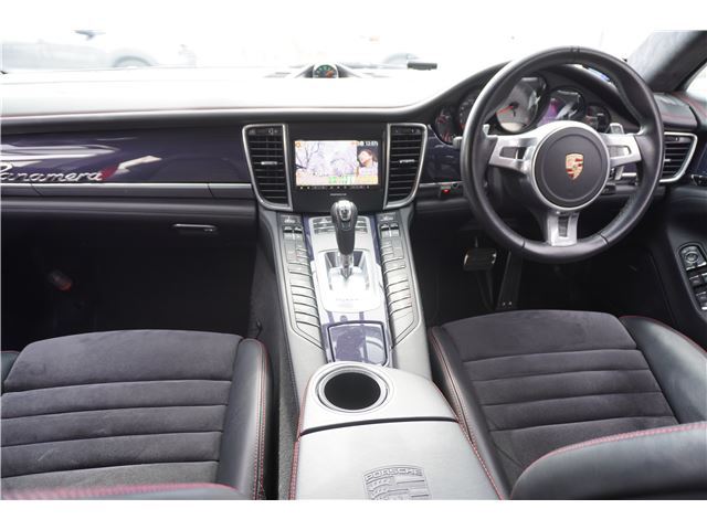 2013 Porsche PANAMERA 缩略图 51