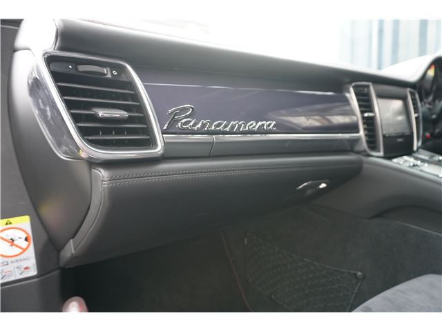 2013 Porsche PANAMERA 缩略图 66
