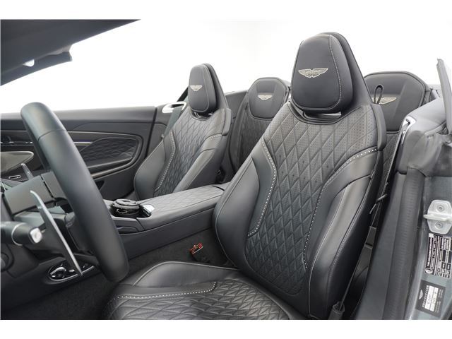 صورة مصغرة 39 لـ 2024 Aston Martin DB12 VOLANTE