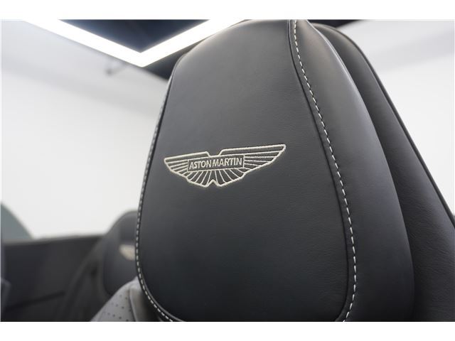 صورة مصغرة 40 لـ 2024 Aston Martin DB12 VOLANTE