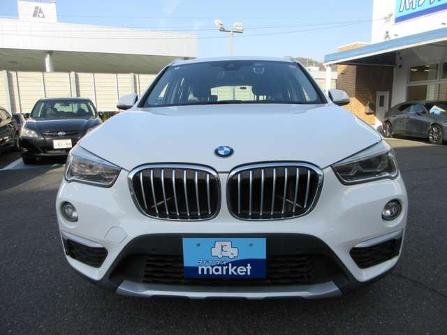 2017 BMW X1 photo 2