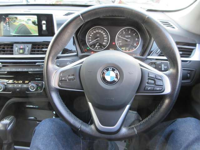 2017 BMW X1 — миниатюра 16