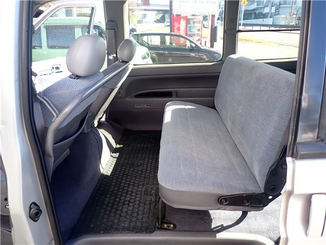 1997 Nissan SERENA — миниатюра 20