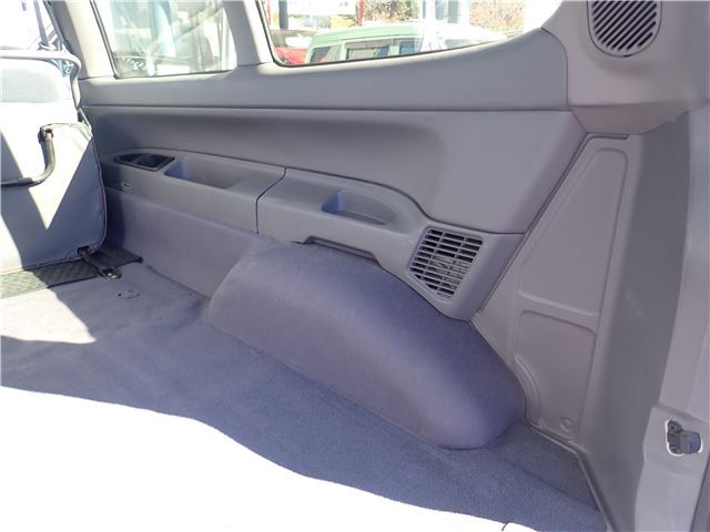 1997 Nissan SERENA — миниатюра 23