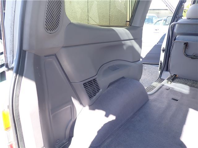 1997 Nissan SERENA — миниатюра 24