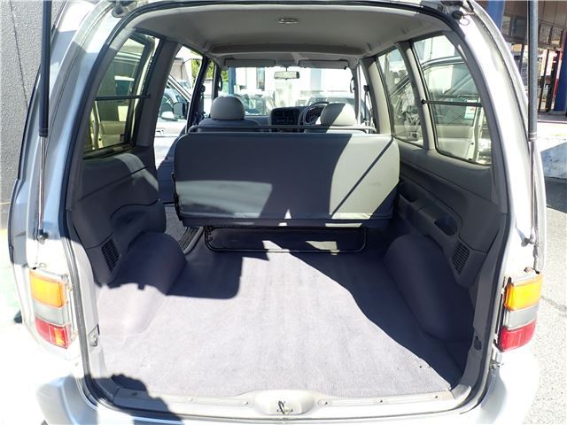 1997 Nissan SERENA 照片 7