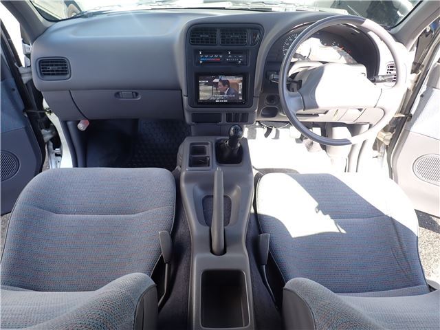 1997 Nissan SERENA 照片 5