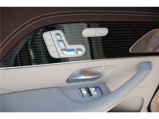 2024 Mercedes-BENZ MAYBACH — миниатюра 12