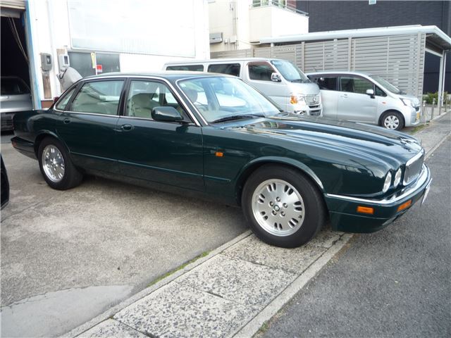 1997 Jaguar XJ — фото 6