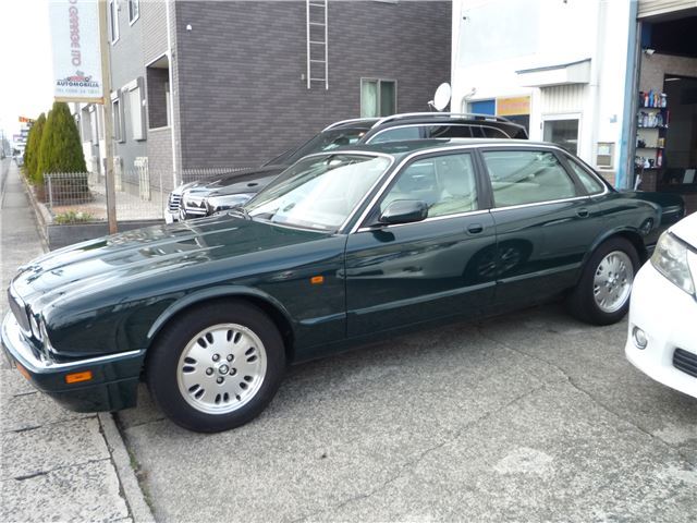 1997 Jaguar XJ — фото 5