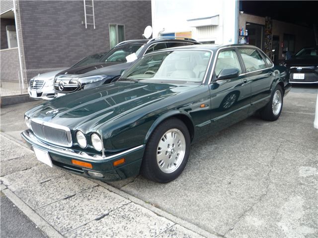 1997 Jaguar XJ — фото 4