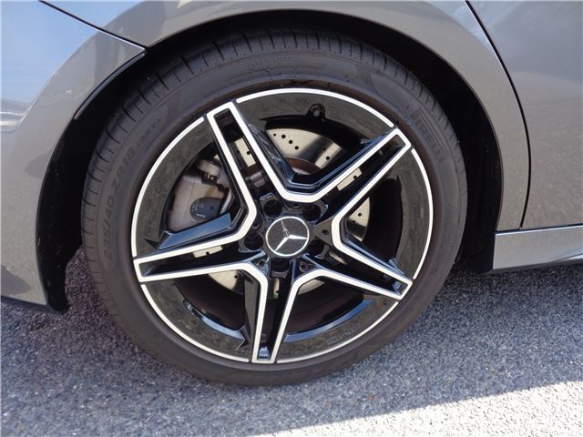 صورة مصغرة 14 لـ 2021 Mercedes-BENZ A-CLASS AMG