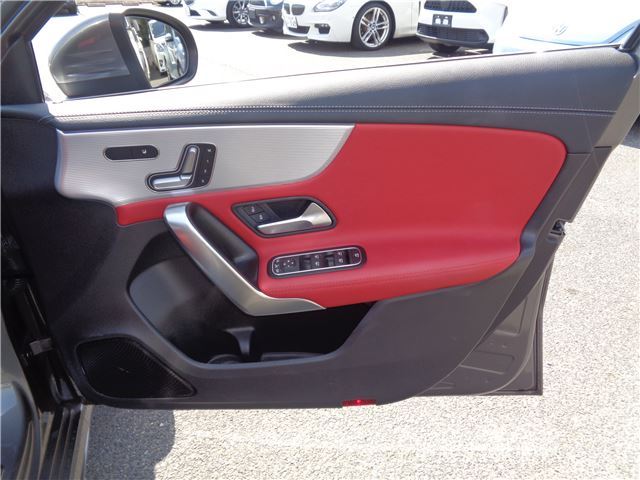صورة مصغرة 22 لـ 2021 Mercedes-BENZ A-CLASS AMG