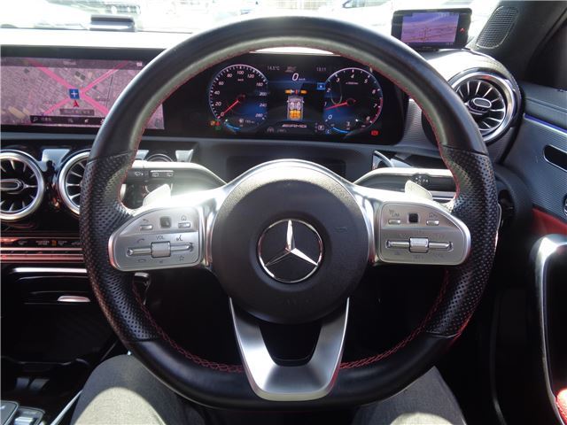 صورة مصغرة 31 لـ 2021 Mercedes-BENZ A-CLASS AMG