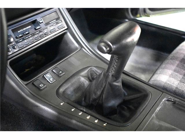 صورة مصغرة 25 لـ 1989 Porsche 944