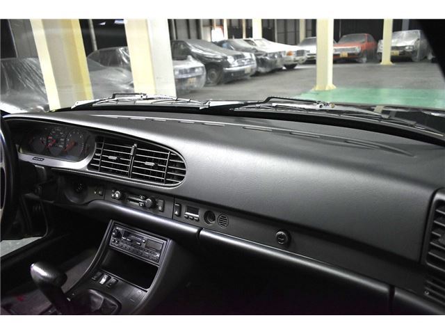 صورة مصغرة 28 لـ 1989 Porsche 944