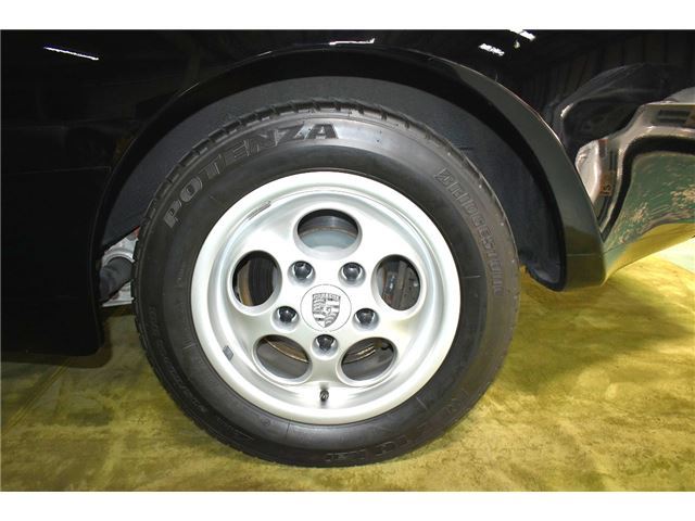 صورة مصغرة 29 لـ 1989 Porsche 944