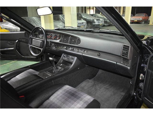 صورة مصغرة 31 لـ 1989 Porsche 944