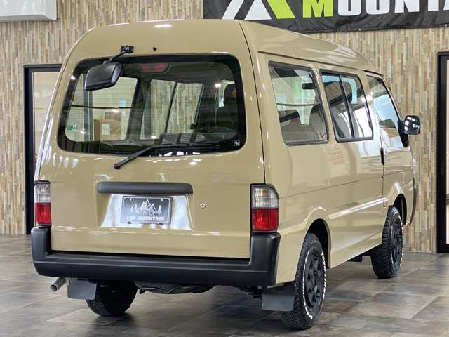 صورة 11 لـ 2001 Nissan VANETTE LARGO COACH