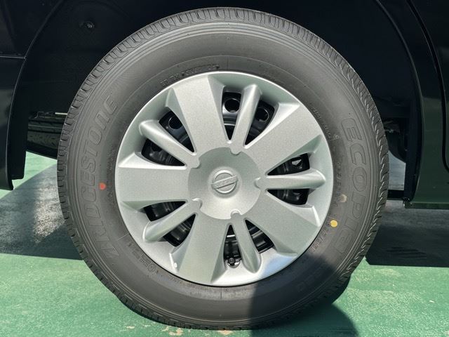 2025 Nissan NV200VANETTE WAGON 照片 12