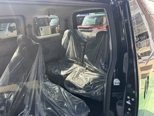 2025 Nissan NV200VANETTE WAGON 照片 5