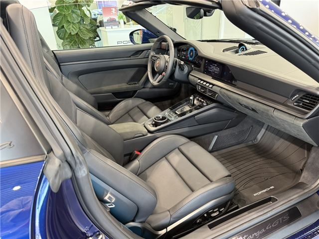2025 Porsche 911 缩略图 15
