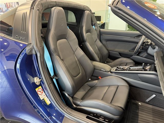 2025 Porsche 911 缩略图 16