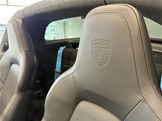 2025 Porsche 911 缩略图 18
