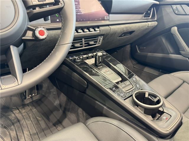 2025 Porsche 911 缩略图 25