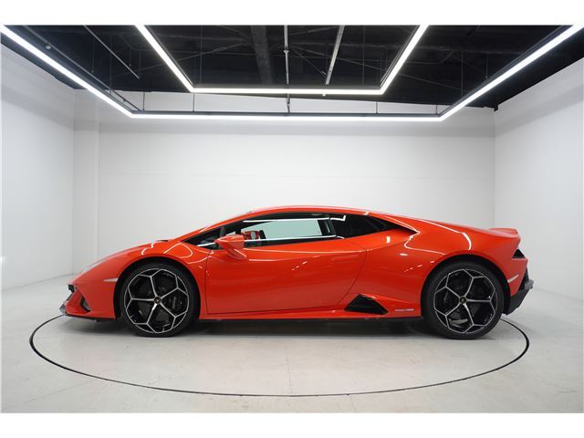 صورة 8 لـ 2020 Lamborghini HURACAN
