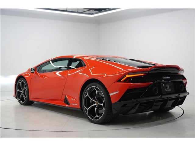 صورة 7 لـ 2020 Lamborghini HURACAN