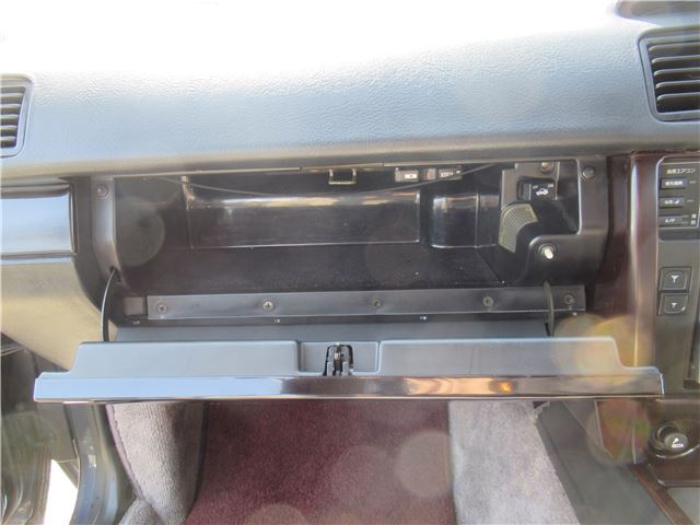 1991 Nissan CIMA — миниатюра 51