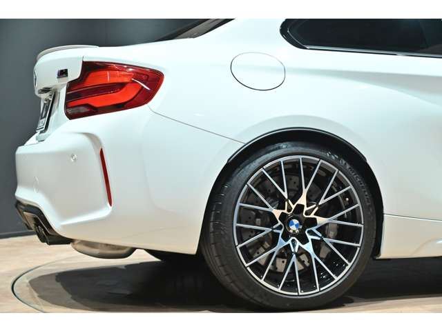 2021 BMW M2 COMPETITION — миниатюра 22