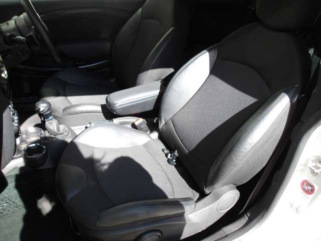 صورة مصغرة 16 لـ 2011 MINI CLUBMAN