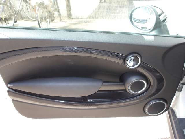 صورة مصغرة 17 لـ 2011 MINI CLUBMAN