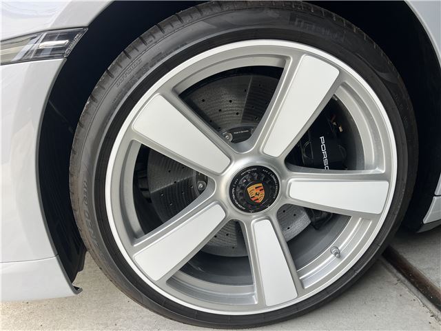 2025 Porsche 911 缩略图 16