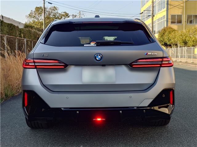 2024 BMW I5 — фото 5