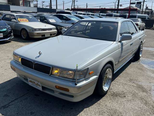 1992 Nissan LAUREL 照片 3