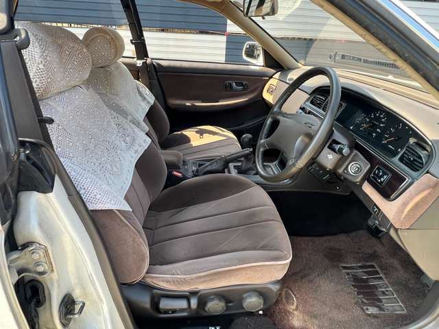 1992 Nissan LAUREL 缩略图 12