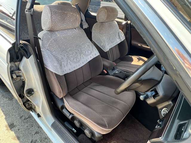 1992 Nissan LAUREL 缩略图 11