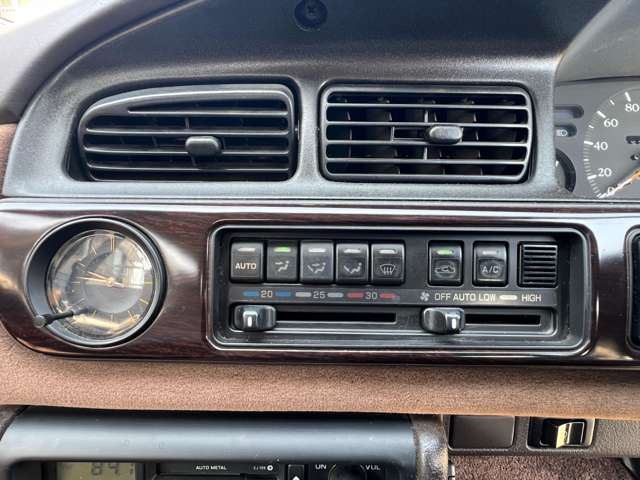 1992 Nissan LAUREL 缩略图 37