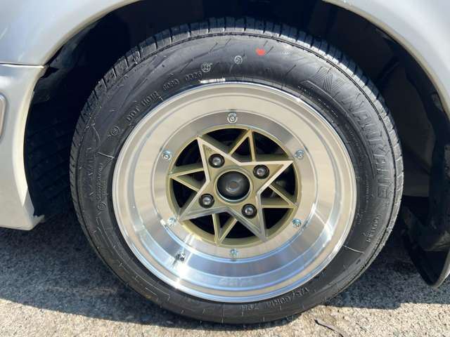 1992 Nissan LAUREL 照片 10