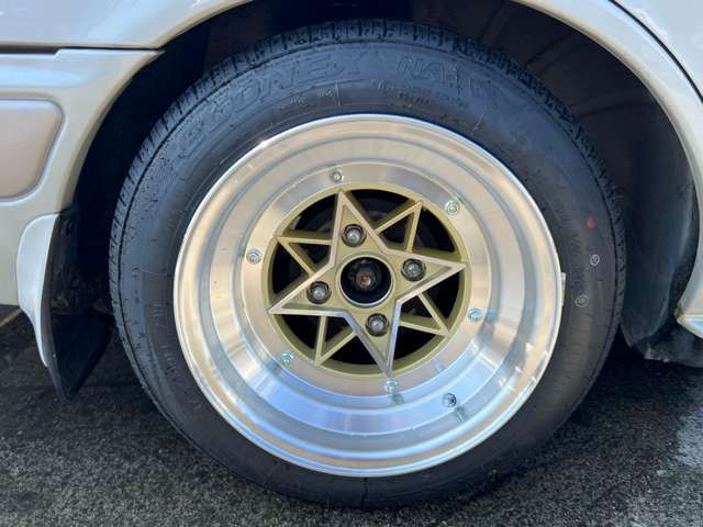 1992 Nissan LAUREL 照片 7