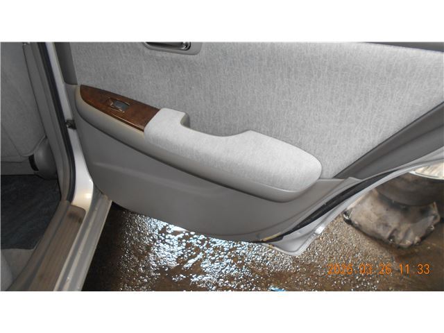 2000 Nissan LAUREL 缩略图 12
