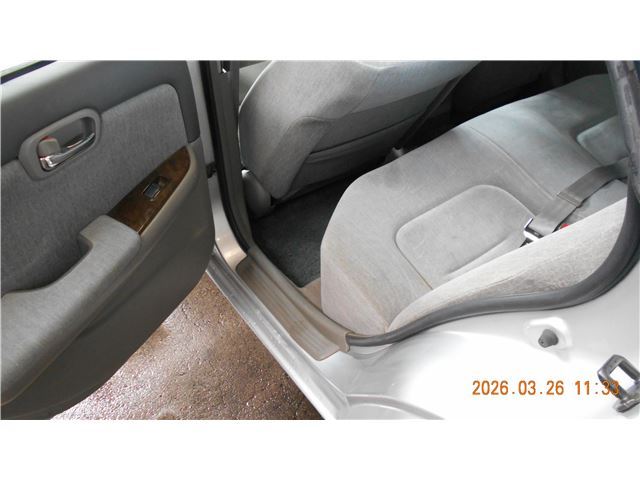 2000 Nissan LAUREL 缩略图 15