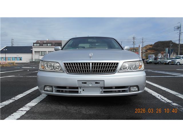 2000 Nissan LAUREL 照片 2