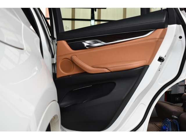 صورة مصغرة 66 لـ 2015 BMW X6