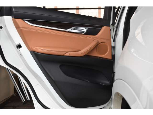 صورة مصغرة 72 لـ 2015 BMW X6